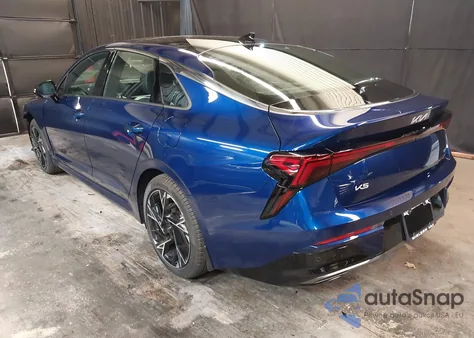 2025 Kia K5 Gt-Line из США, поврежденный, VIN KNAG64J7XS5332983